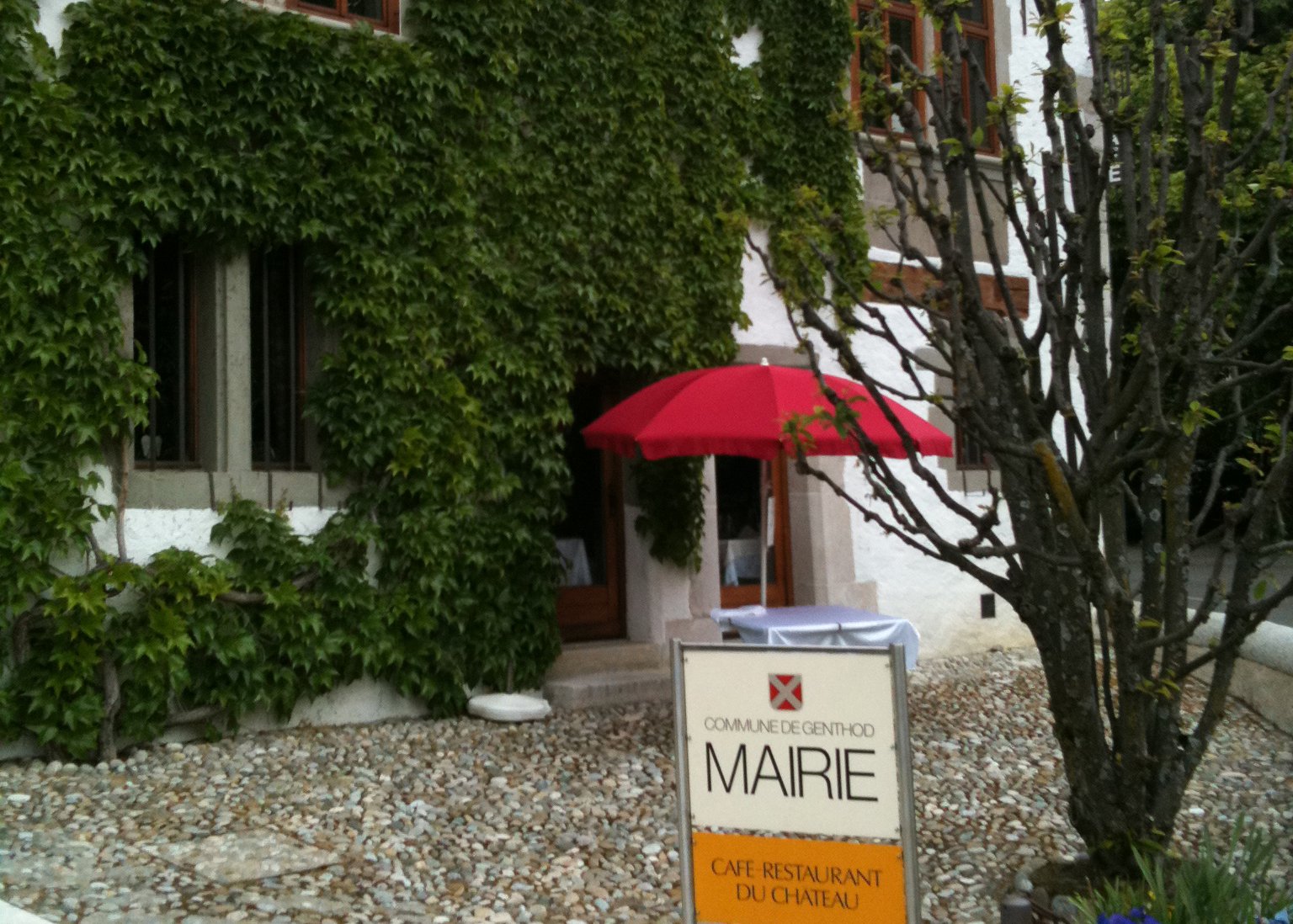IMG-renovation-de-facade-mairie-de-genthod-geneve