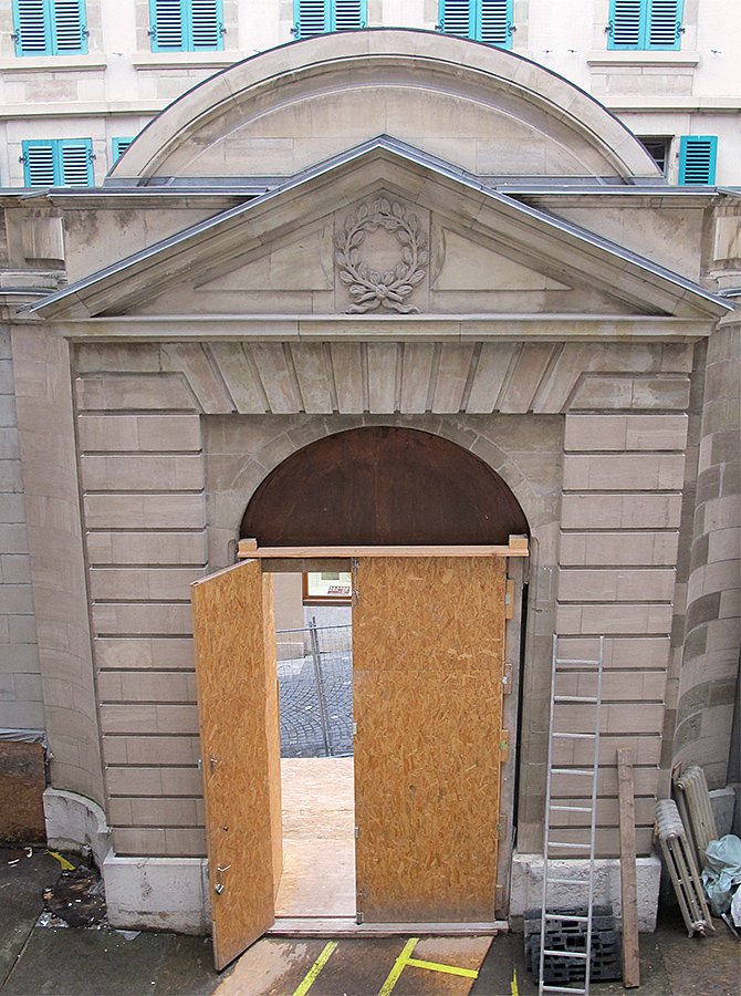 porte-entree-interieur