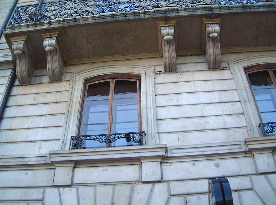 rue-du-rhone-005